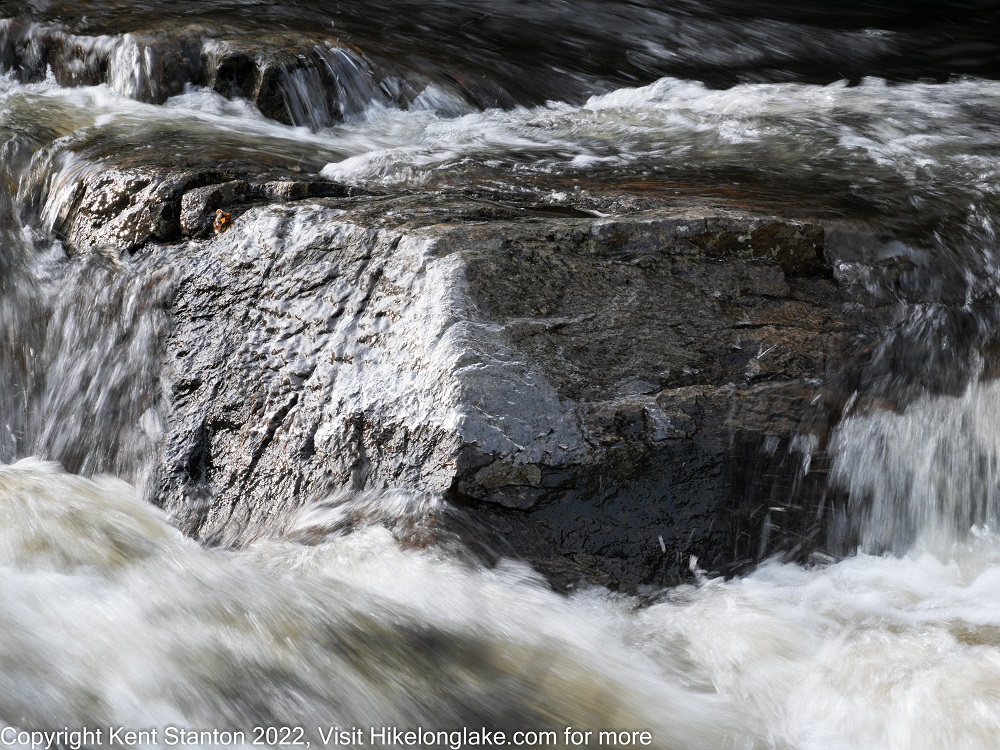 Pashley Falls - Hike along the Cedar River